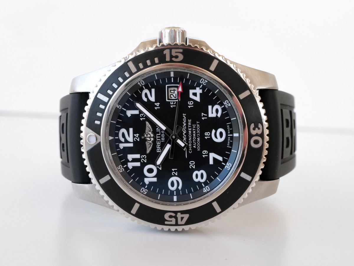 Годинник Breitling SuperOcean II Black Dial 44mm