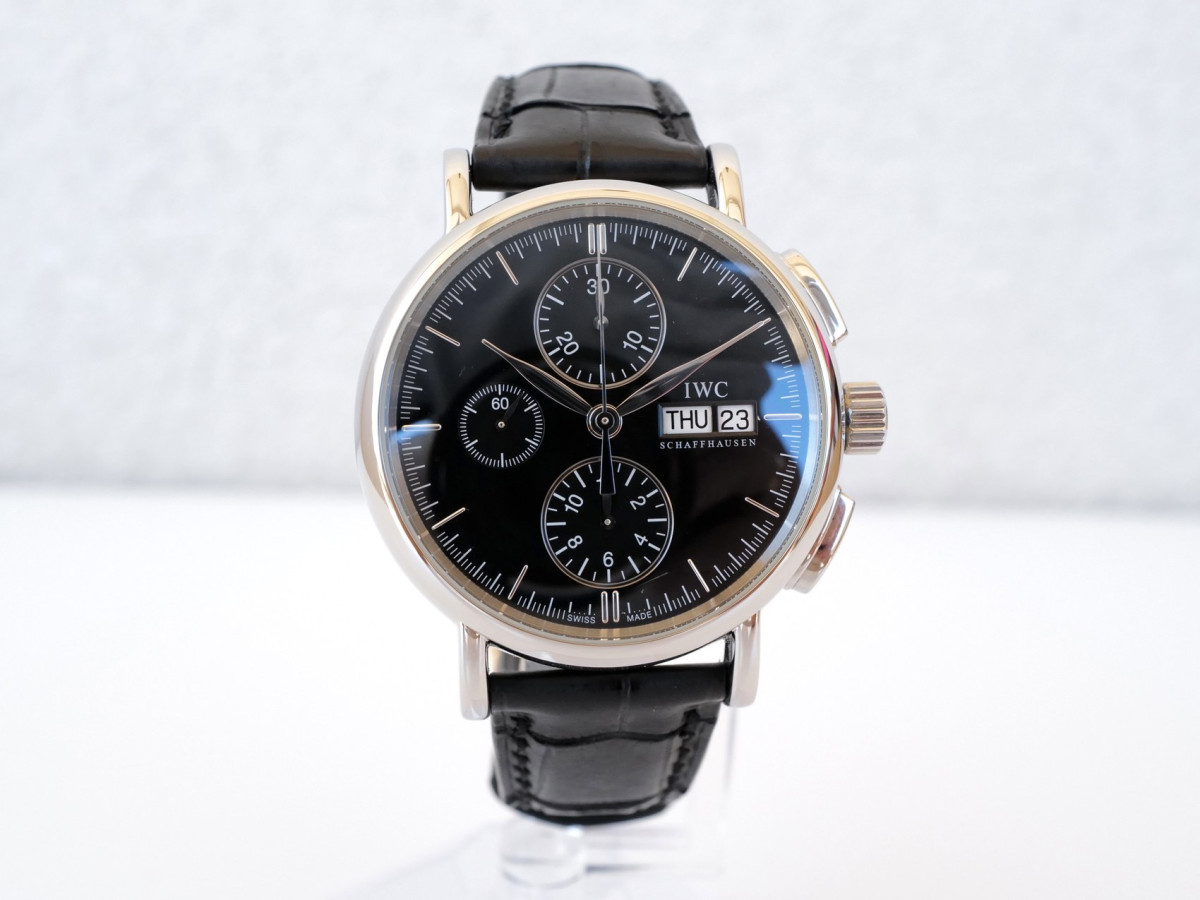 Купить часы IWC Portofino Chronograph 42mm Black Dial