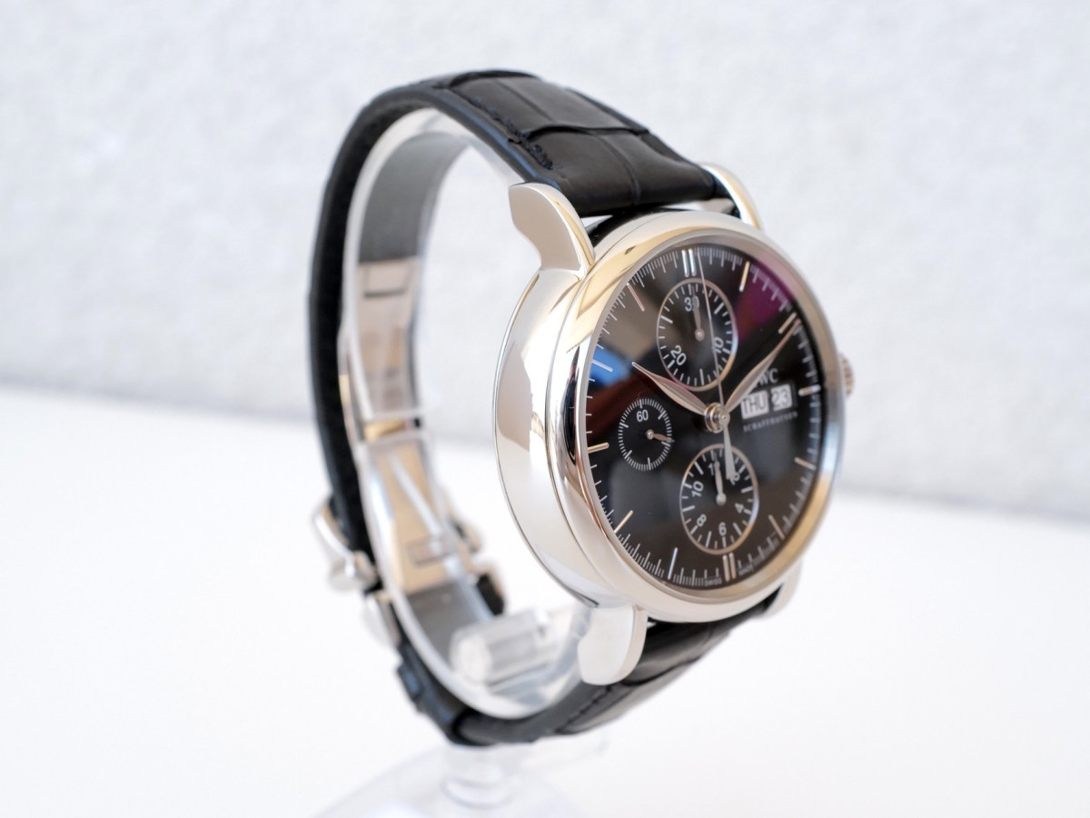 Часы IWC Portofino Chronograph 42mm Black Dial[6]