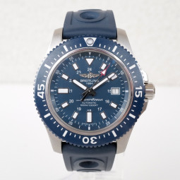 Швейцарские часы Breitling Superocean Blue Dial 44mm