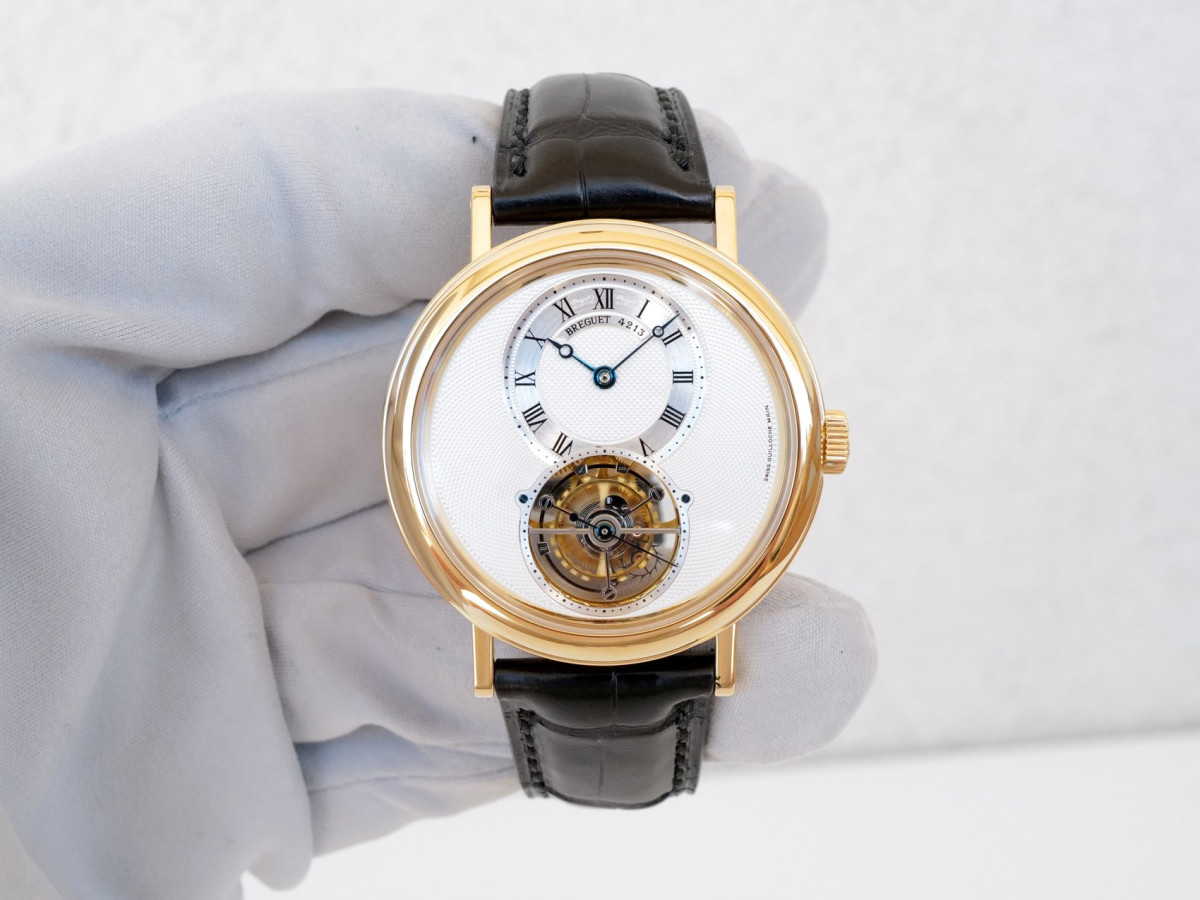 Breguet Classique Tourbillon 18K Yellow Gold 39 watch[8]