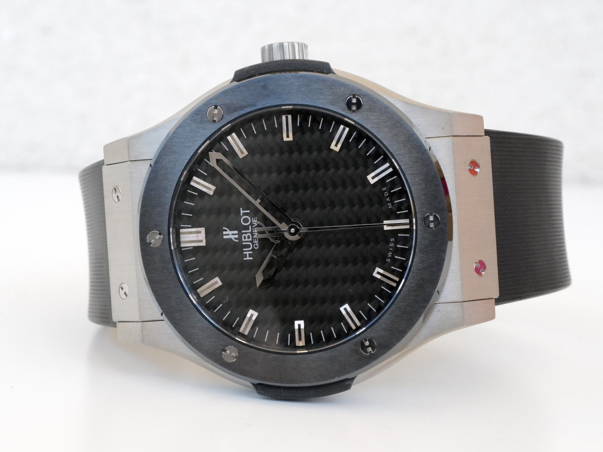 Годинник Hublot Classic Fusion Zirconium Ceramic Carbon Dial 45