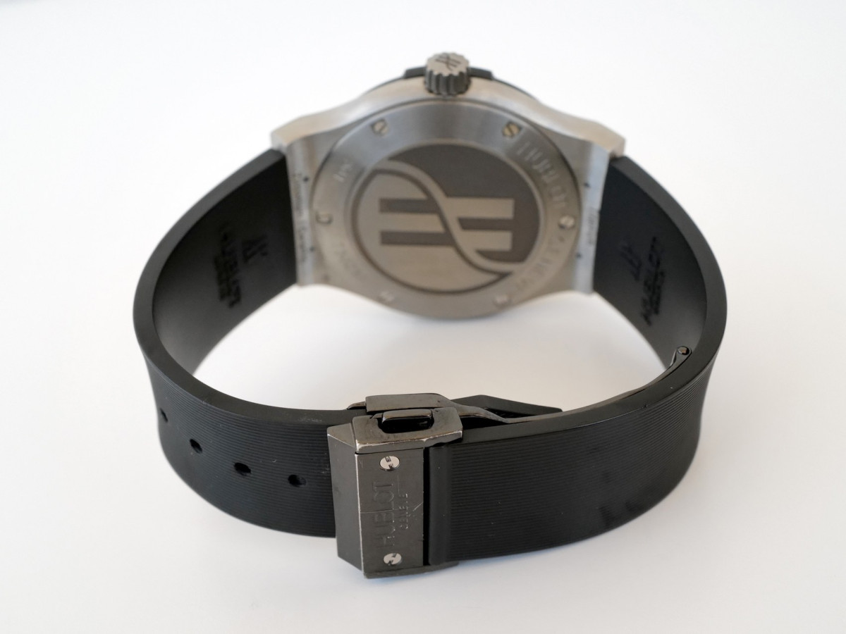 Годинник Hublot Classic Fusion Zirconium Ceramic Carbon Dial 45[2]