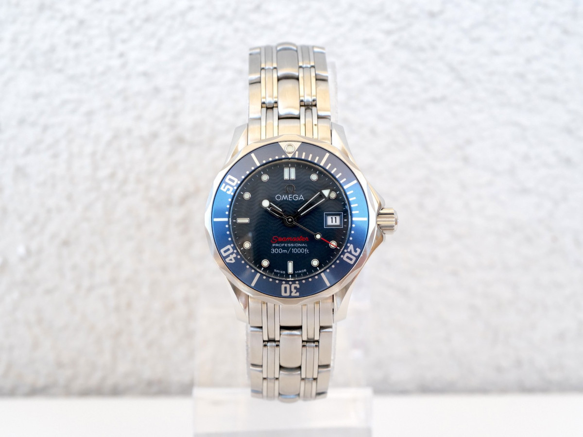 Buy Omega Seamaster Diver 300 M Lady Blue Dial Quartz 28mm watch