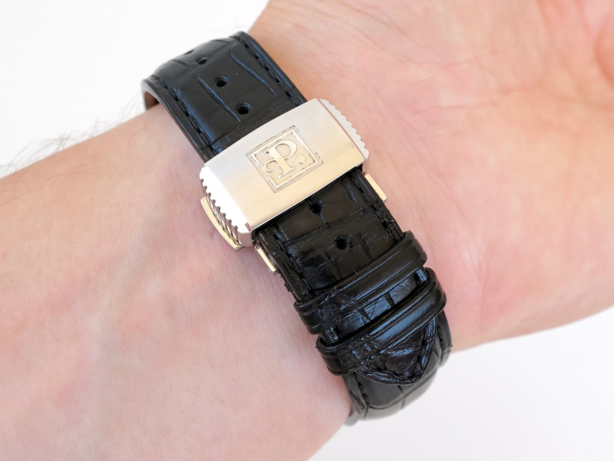 Годинник Perrelet Date Power Reserve 40[9]