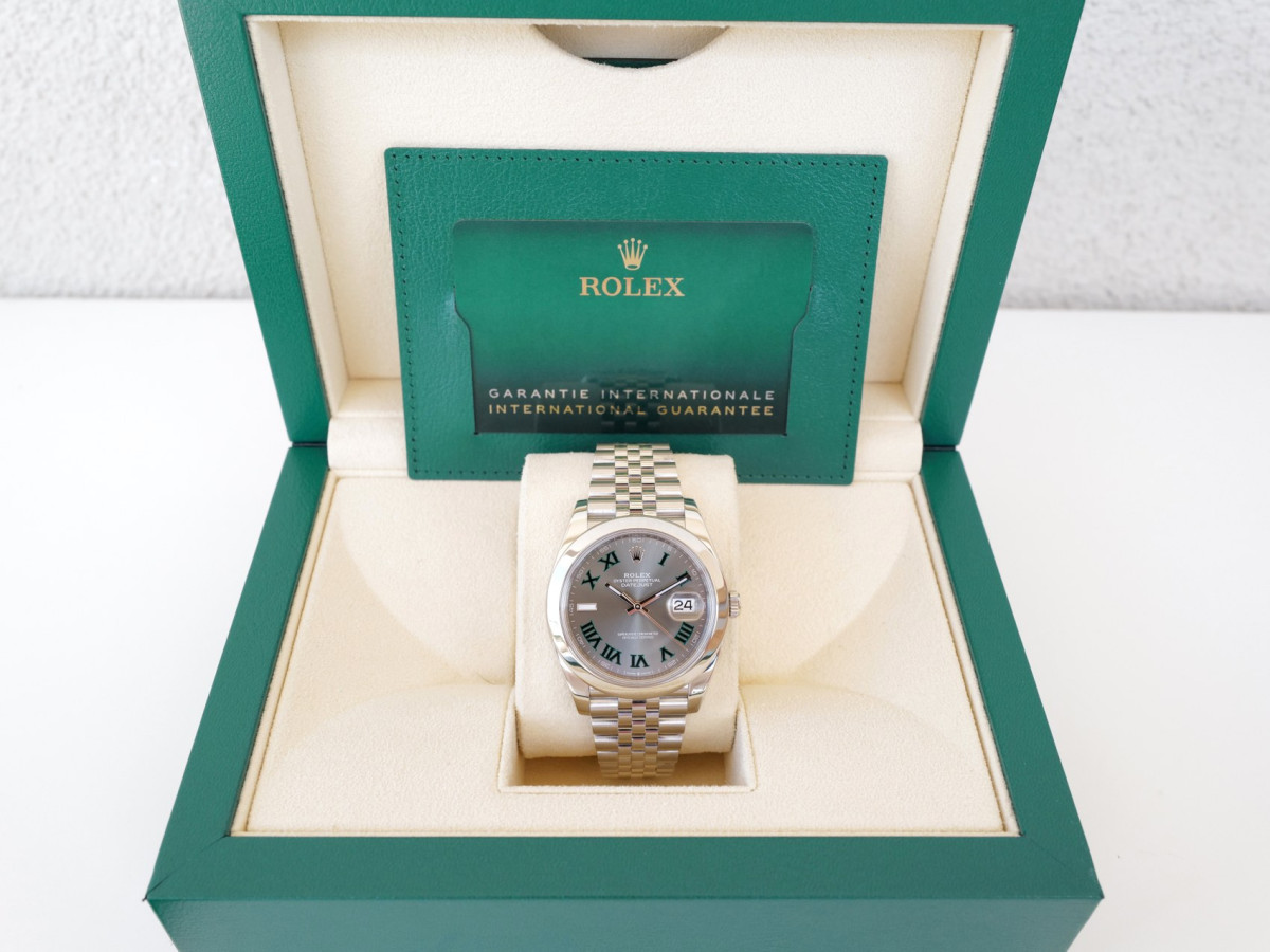 Часы Rolex Datejust 41 Wimbledon Dial Domed Bezel Jubilee Bracelet (2024)[9]