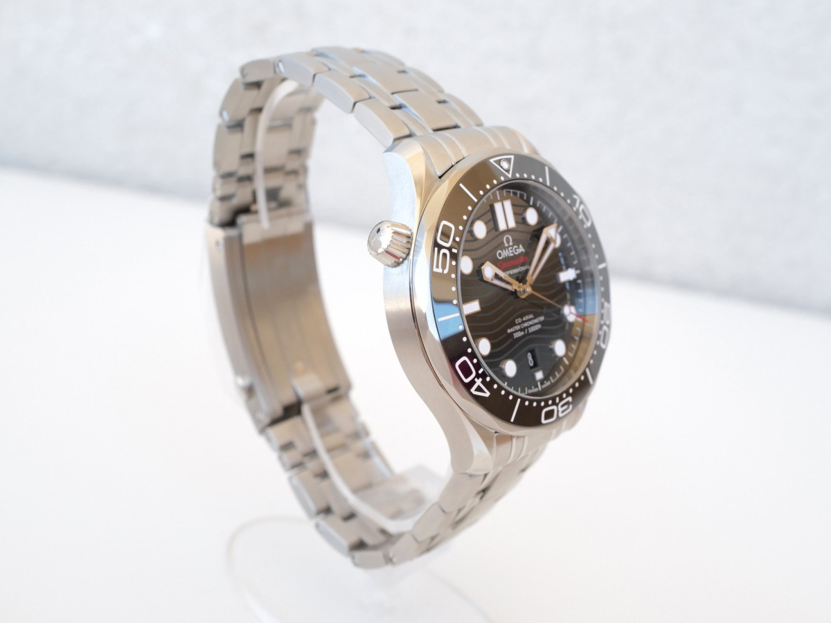 Годинник Omega Seamaster Diver 300m Co-Axial Chronometer Black Dial 42mm NEW (2026)[6]