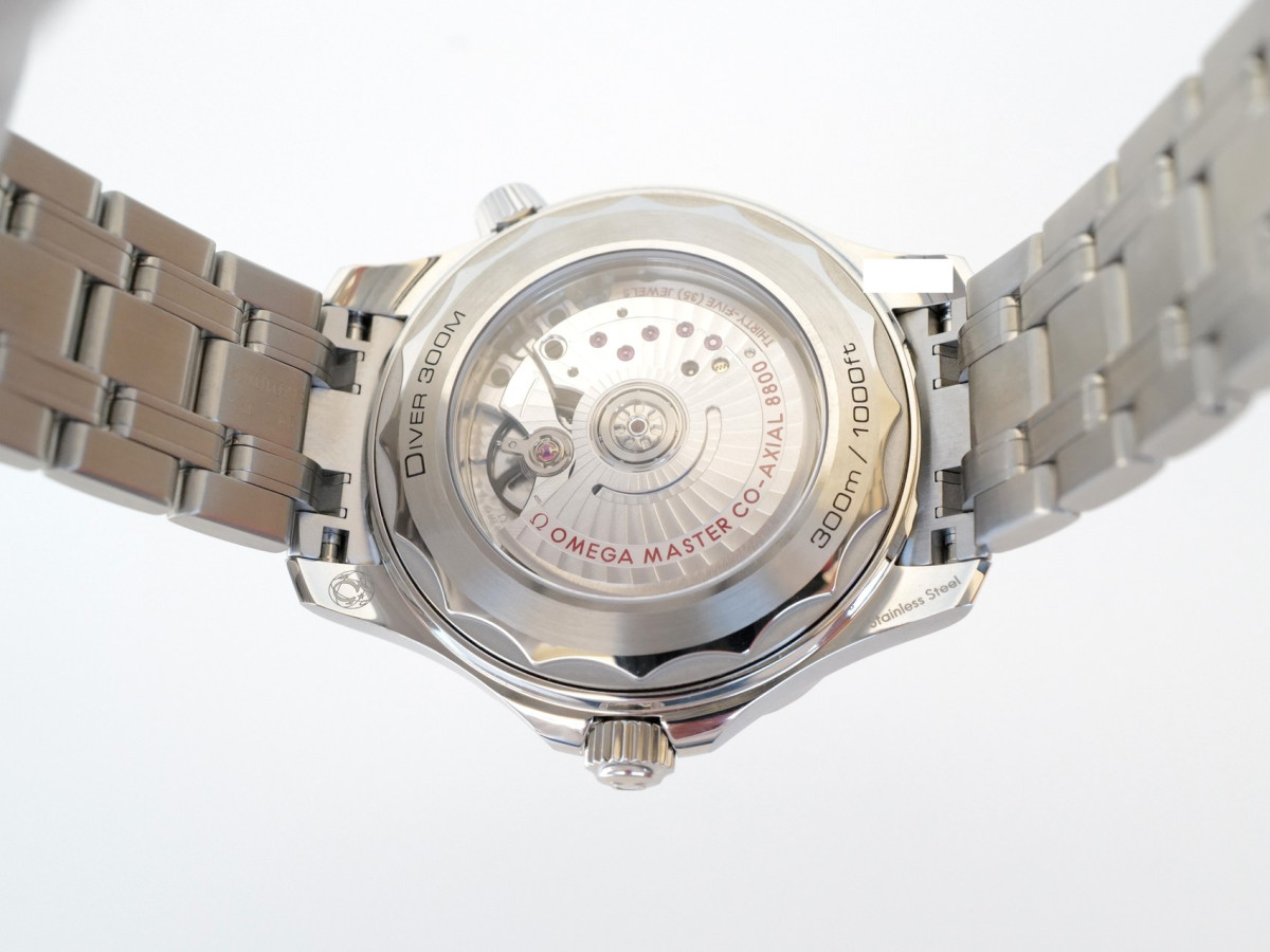 Годинник Omega Seamaster Diver 300m Co-Axial Chronometer Black Dial 42mm NEW (2026)[3]