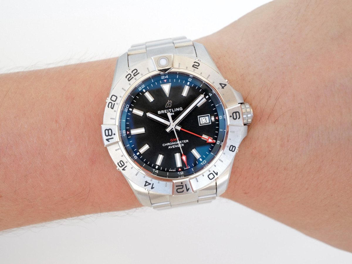 Годинник Breitling Avenger Automatic GMT 44 Black Dial NEW[5]