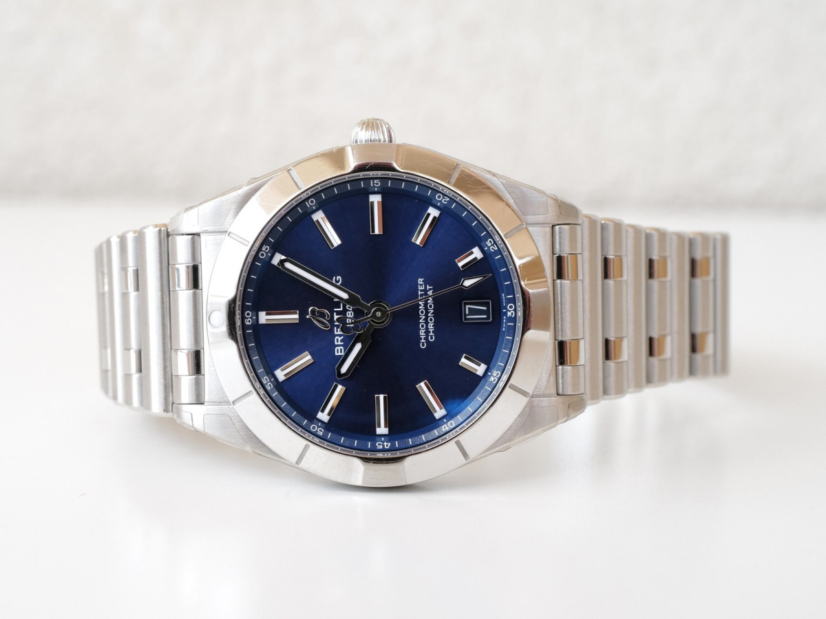 Breitling Chronomat 32 Blue Dial NEW watch