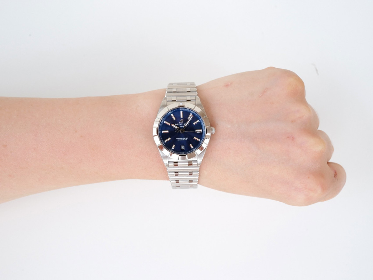 Breitling Chronomat 32 Blue Dial NEW watch[4]