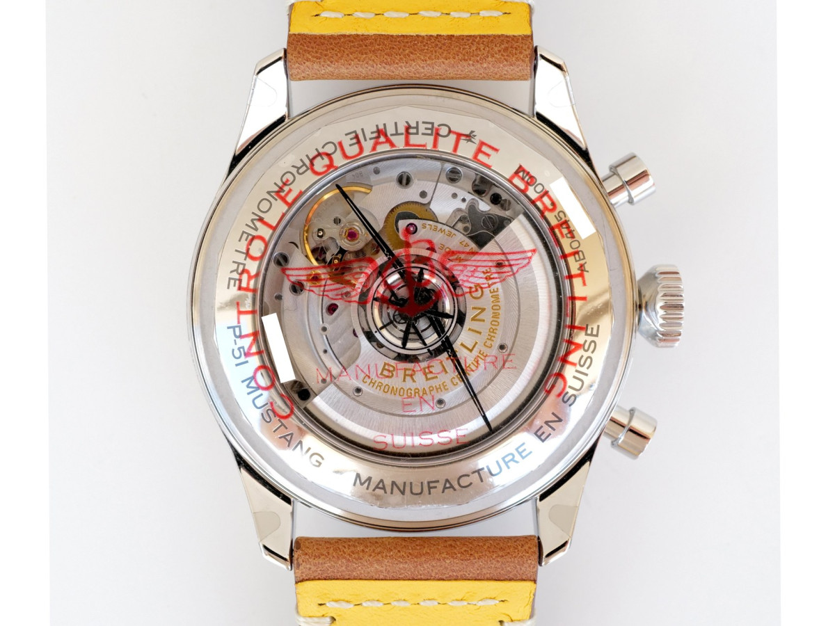 Breitling Super AVI Classic P-51 Mustang GMT 46 NEW watch[3]
