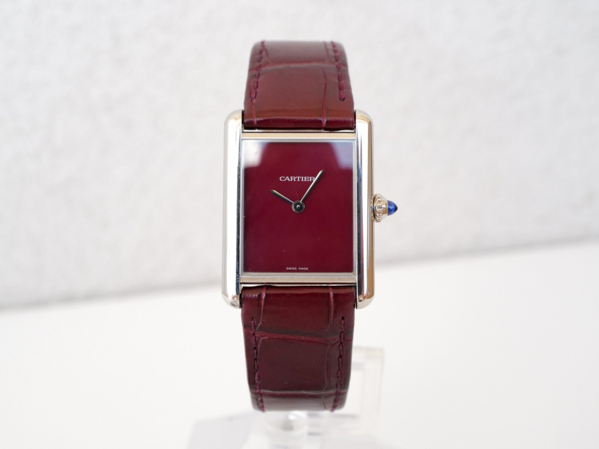 Купить часы Cartier Tank Must De Cartier Burgundy Dial