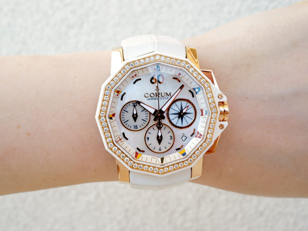 Годинник Corum Admiral's Cup Challenger Diamonds MOP Dial Limited Edition 18K Rose Gold 40[5]