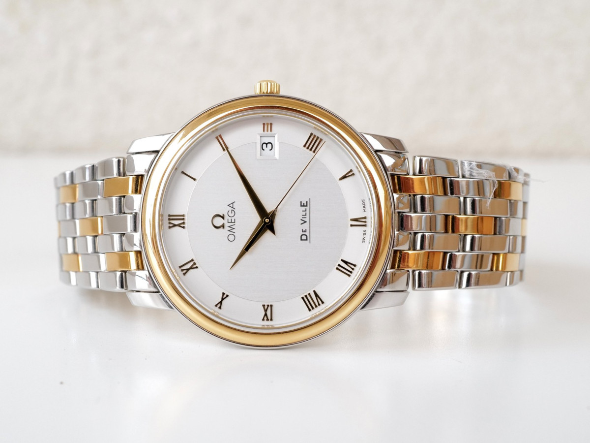 Годинник Omega De Ville Prestige 18K Yellow Gold Steel Quartz 34