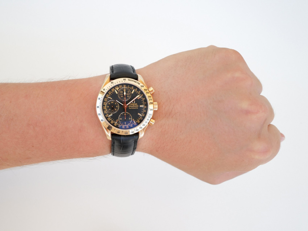 Omega Speedmaster Day Date 18K Rose Gold 39 watch[4]