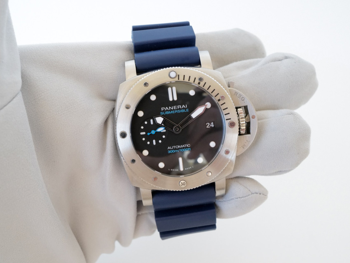Годинник Panerai Submersible 42 Black Dial[8]