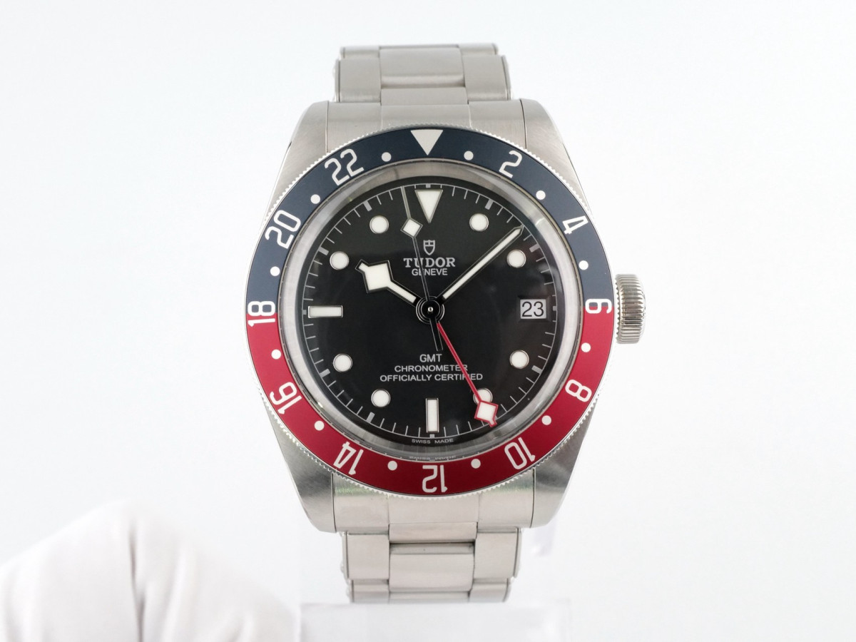 Buy Tudor Black Bay GMT Pepsi 41 watch