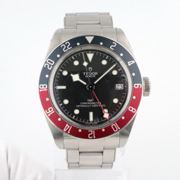 Tudor Black Bay GMT Pepsi 41 Swiss watch