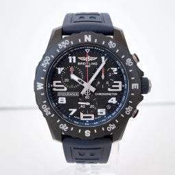 Швейцарський годинник Breitling Professional Endurance Pro 44mm
