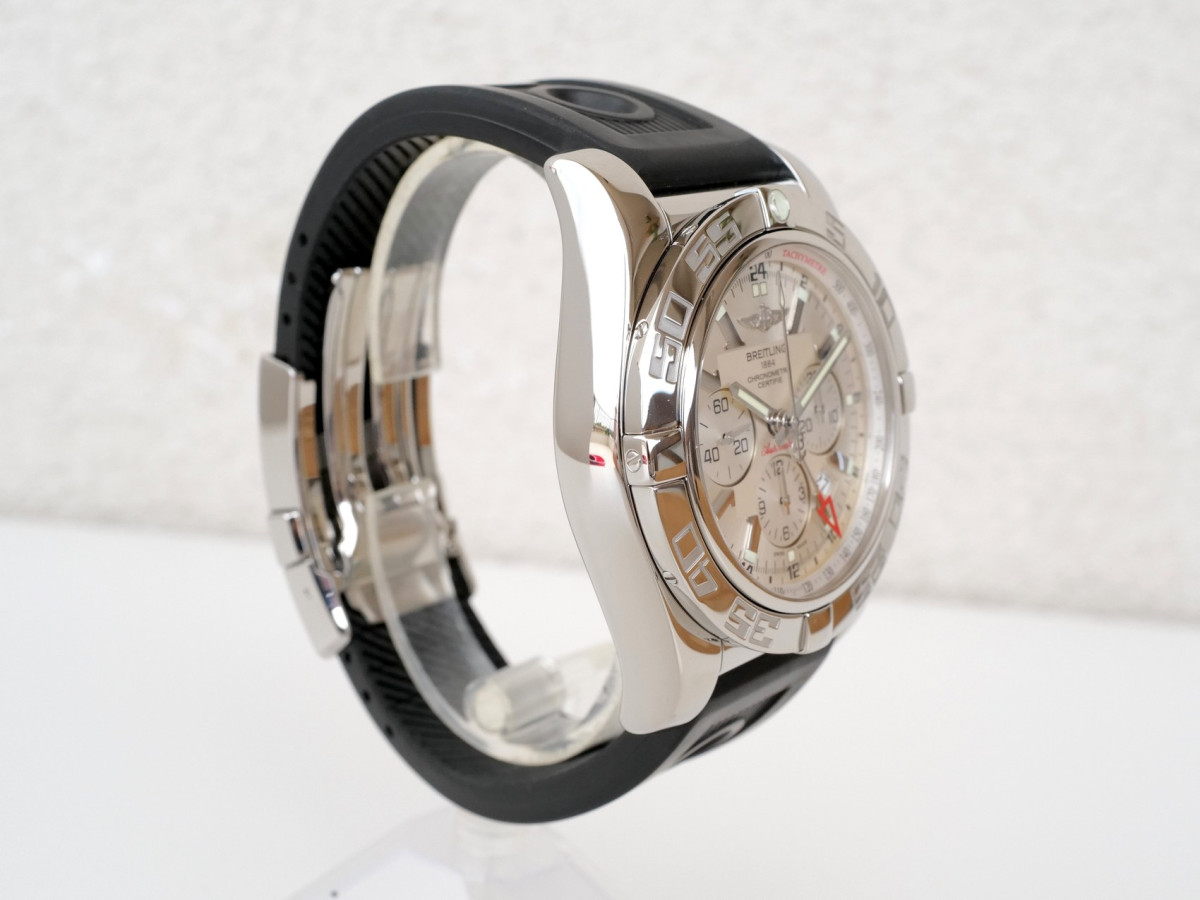 Breitling Chronomat GMT Chronograph White Dial 47 watch[6]