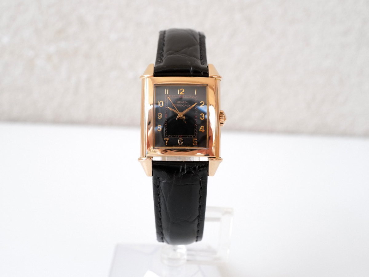 Купити годинник Girard Perregaux Vintage 1945 Ladies Quartz 18K Rose Gold