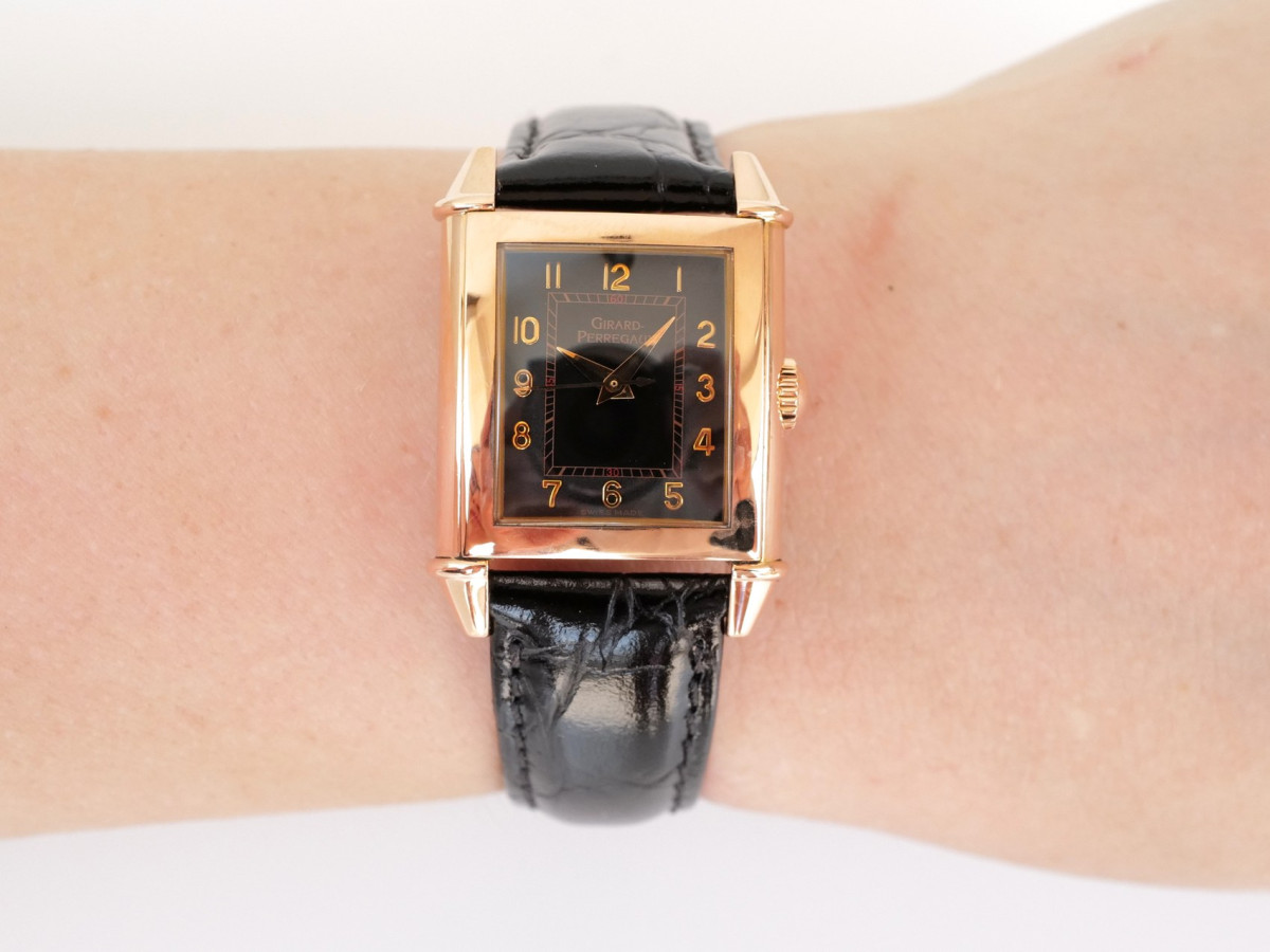 Годинник Girard Perregaux Vintage 1945 Ladies Quartz 18K Rose Gold[5]