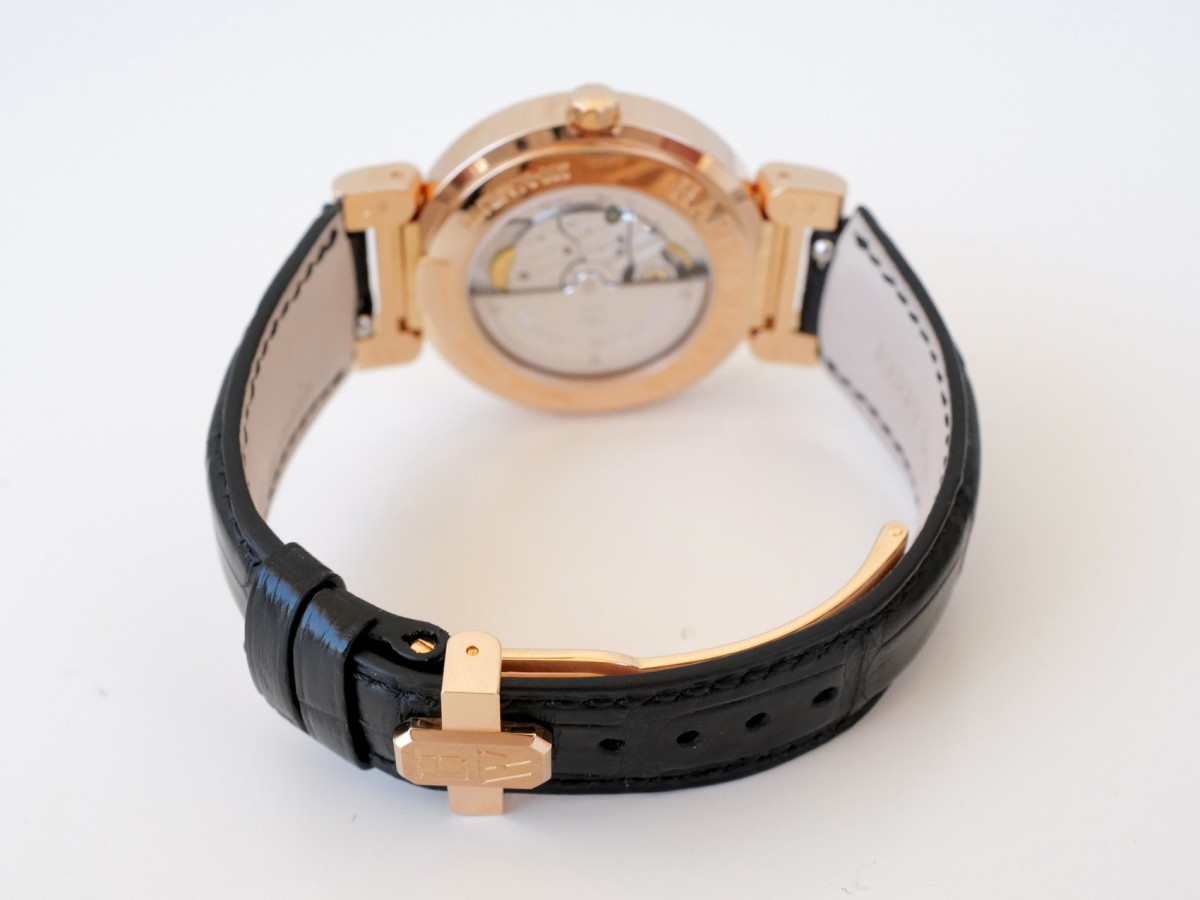 Harry Winston Premier Excenter Seconds Retrograde 18K Rose Gold 37 watch[2]