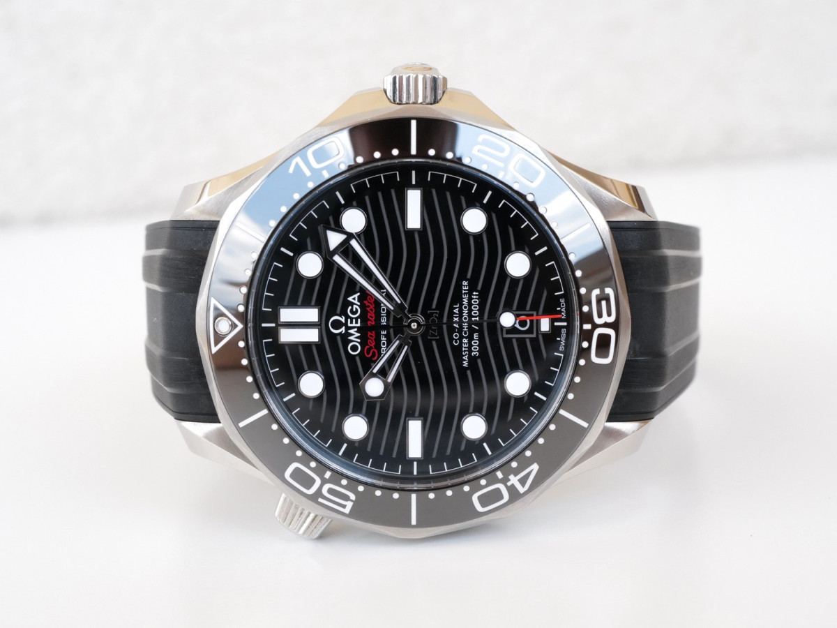Годинник Omega Seamaster Diver 300m Co-Axial Chronometer Black Dial 42mm NEW (2026)