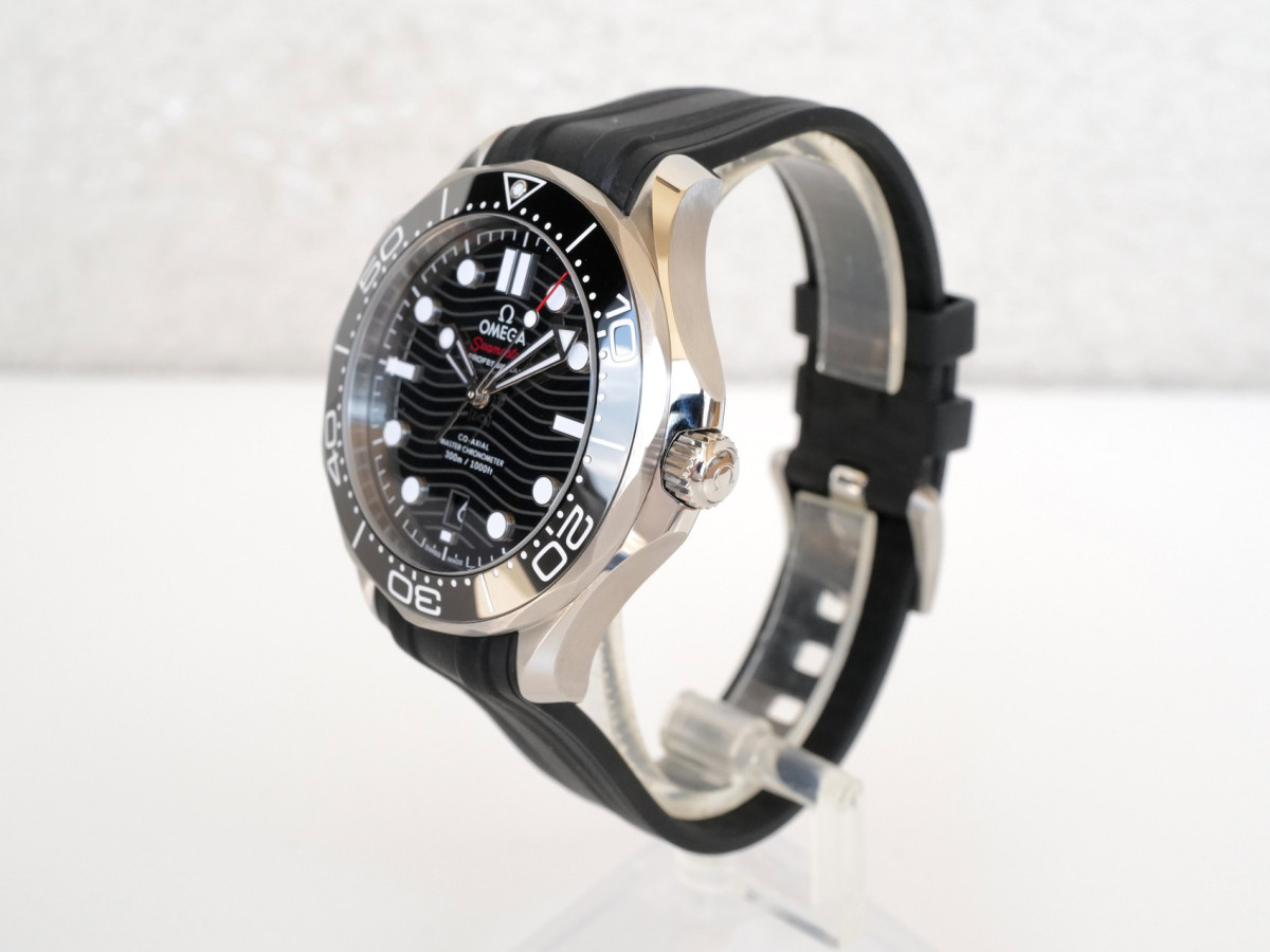 Годинник Omega Seamaster Diver 300m Co-Axial Chronometer Black Dial 42mm NEW (2026)[7]