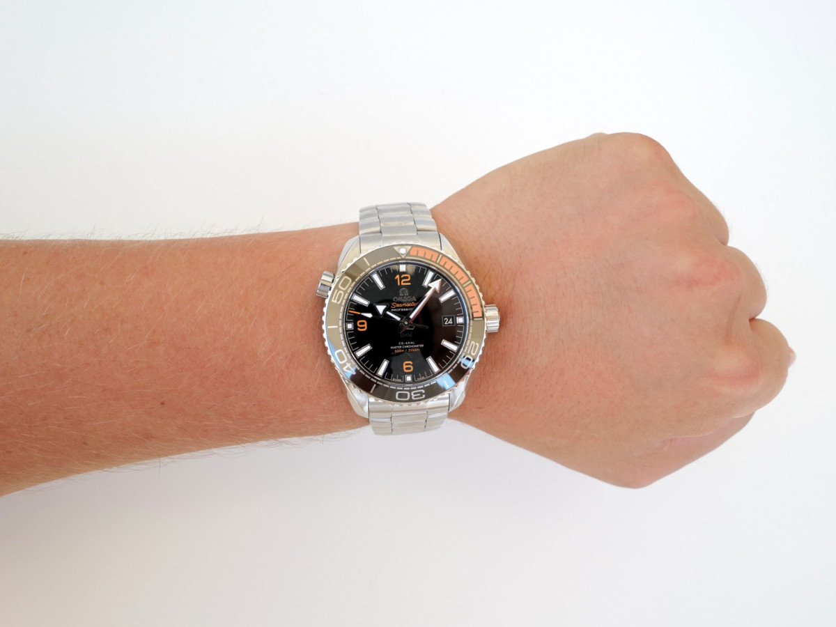 Годинник Omega Seamaster Planet Ocean 600M Black Dial 44 mm[4]