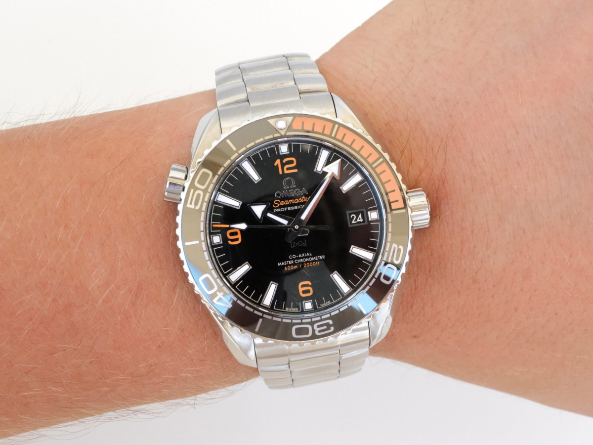 Годинник Omega Seamaster Planet Ocean 600M Black Dial 44 mm[5]