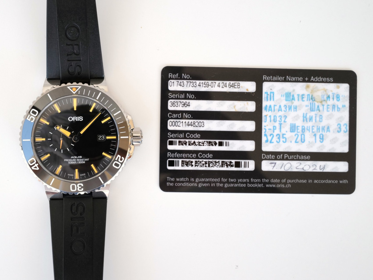 Oris Aquis Small Second Date Automatic Black Dial Rubber Strap 46 watch[9]