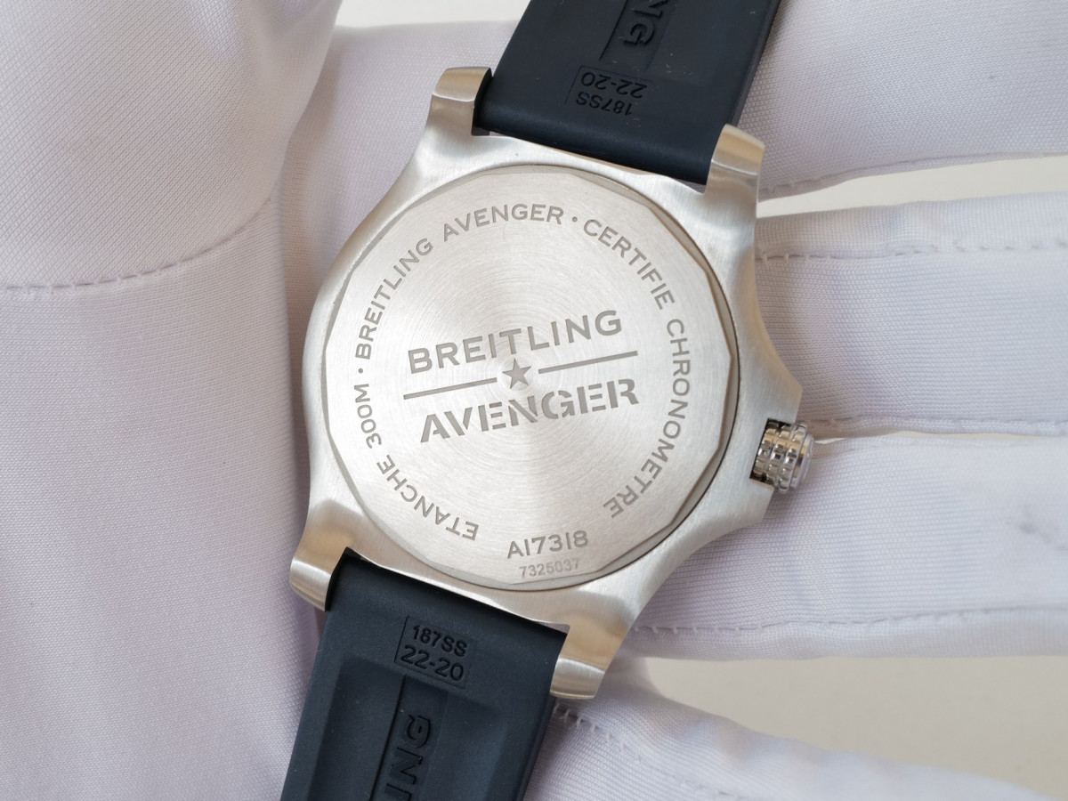Годинник Breitling Avenger Automatic 43 Blue Dial[3]