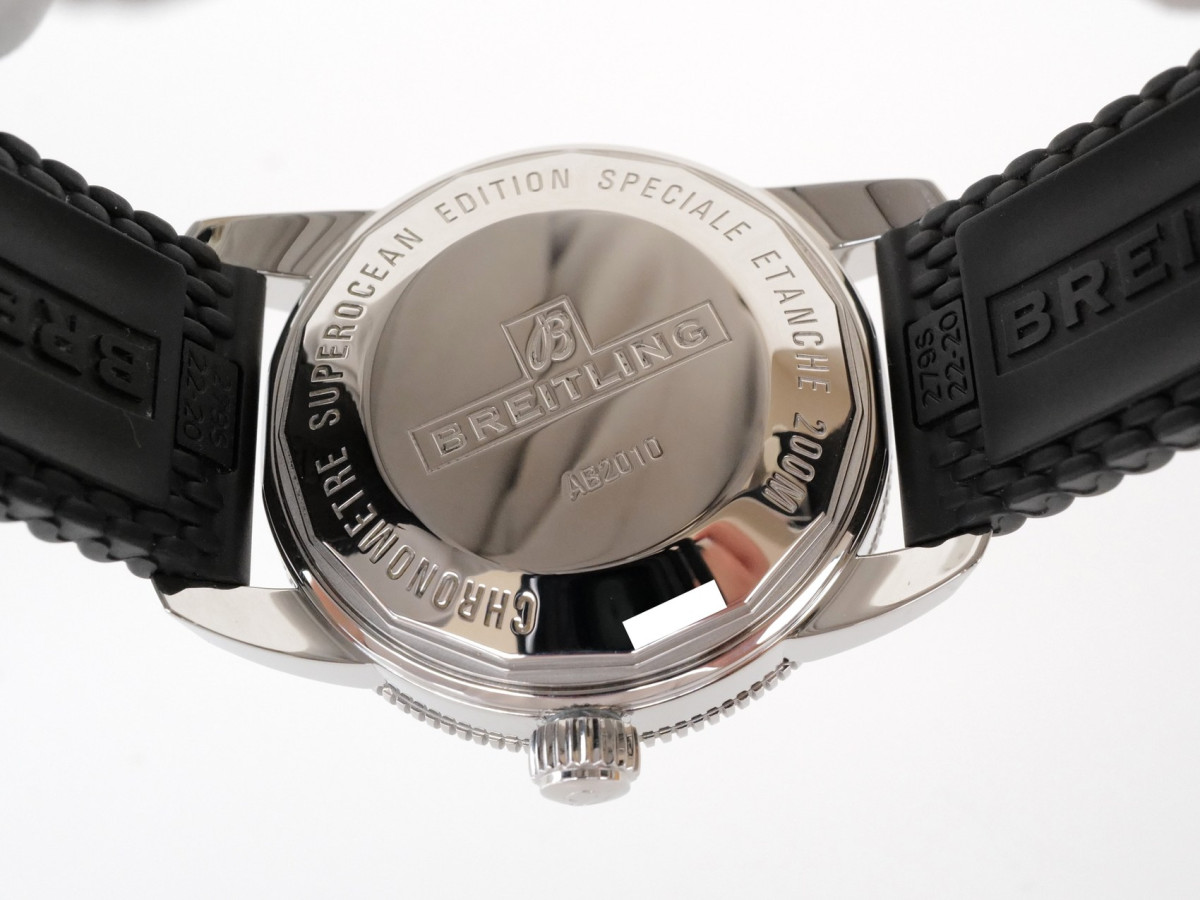 Часы Breitling Superocean Heritage II 42 B20 Automatic Black Dial[3]