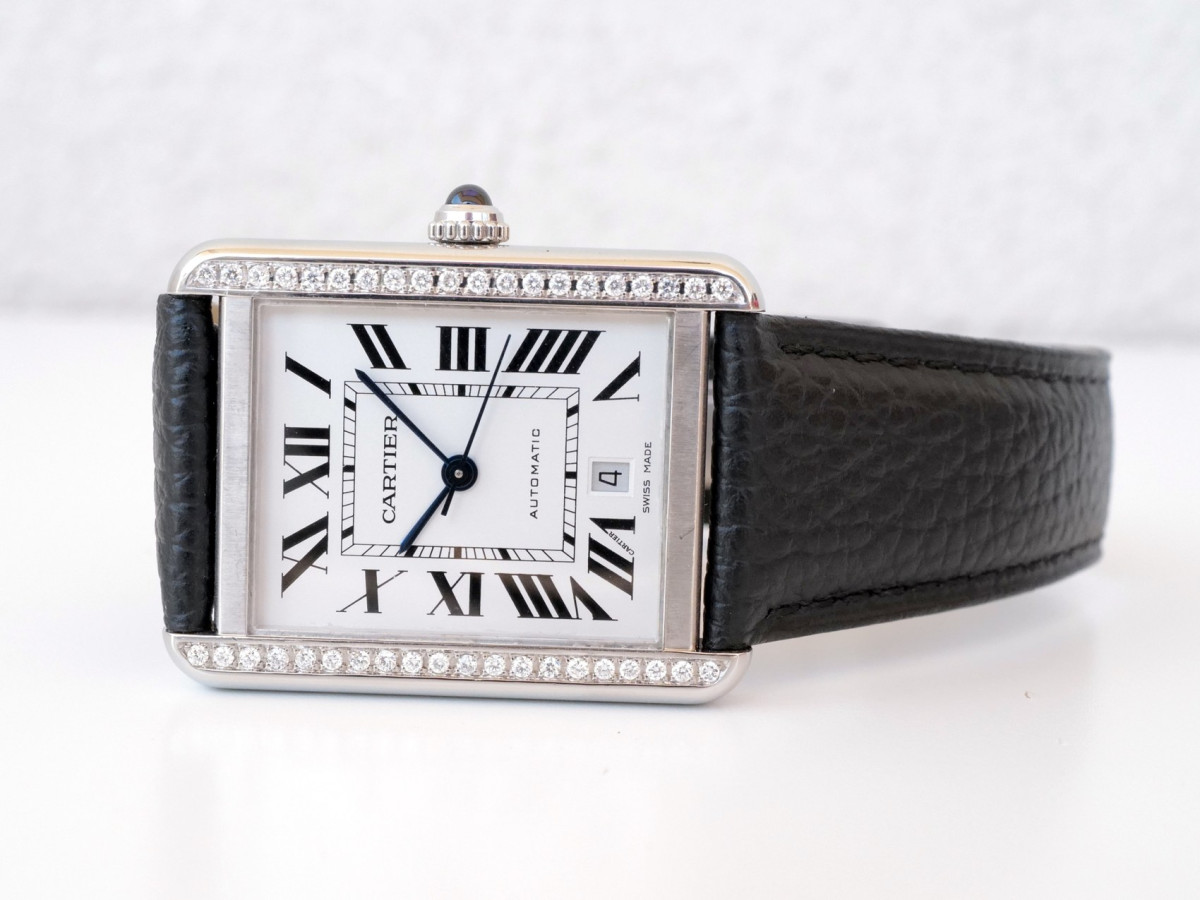 Часы Cartier Tank Solo XL White Dial Diamond Bezel Automatic