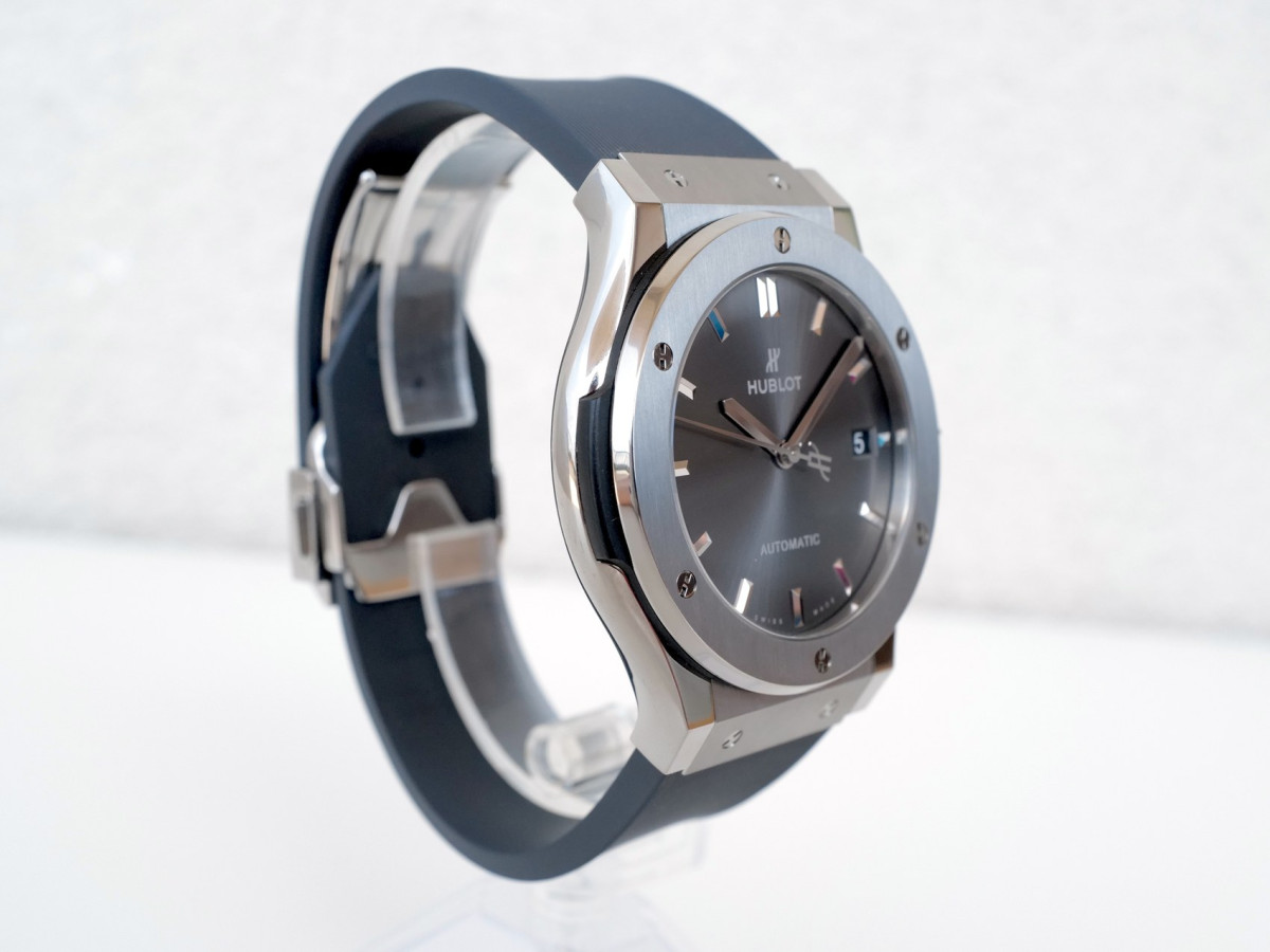 Часы Hublot Classic Fusion Racing Grey Titanium 45mm[6]