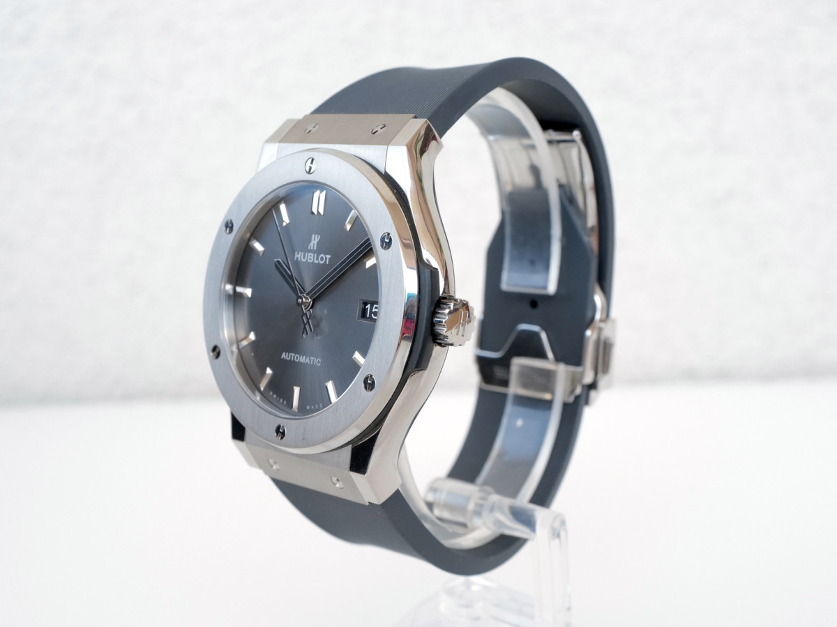 Часы Hublot Classic Fusion Racing Grey Titanium 45mm[7]