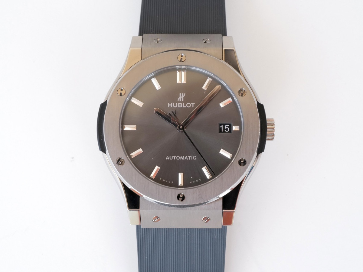 Часы Hublot Classic Fusion Racing Grey Titanium 45mm[9]
