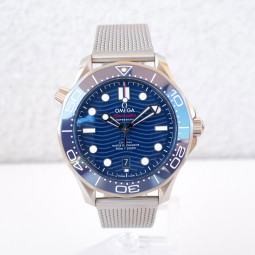 Швейцарские часы Omega Seamaster Diver 300m Co-Axial Chronometer Blue Dial 42mm