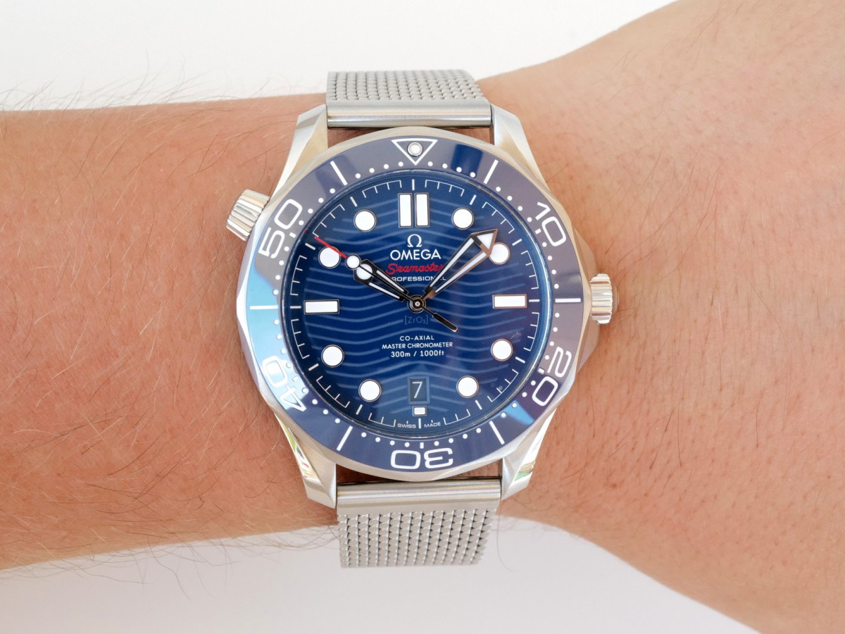 Часы Omega Seamaster Diver 300m Co-Axial Chronometer Blue Dial 42mm[5]