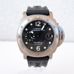 Panerai Submersible Luminor Titanium Black Dial 44 Swiss watch