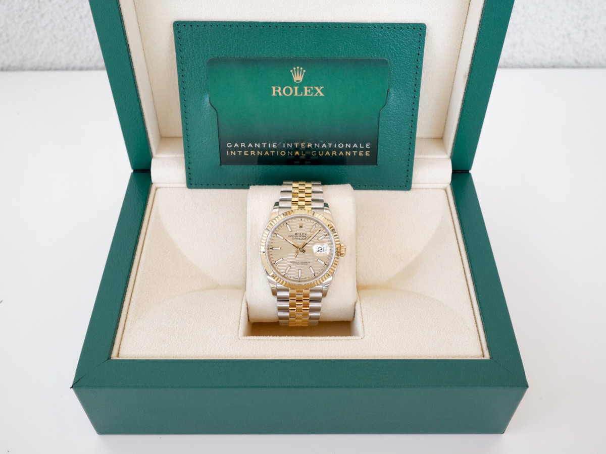 Годинник Rolex Datejust 36 Jubilee Steel 18K Yellow Gold Champagne Motif Dial[9]