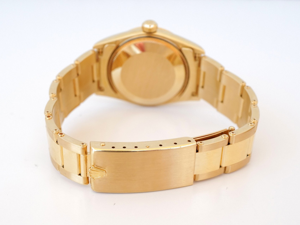 Часы Rolex Oyster Perpetual 31 Champagne Dial 18K Yellow Gold[2]