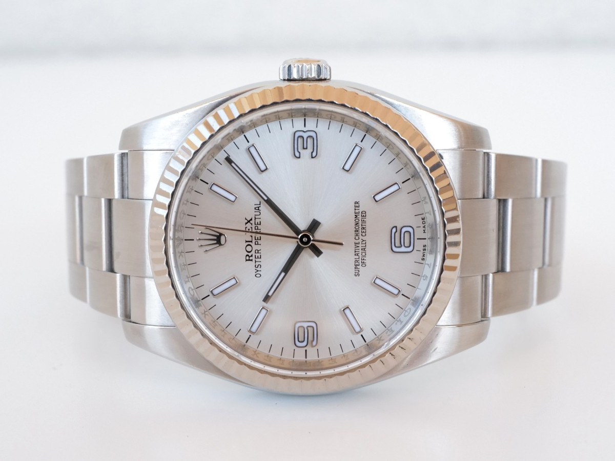 Годинник Rolex Oyster Perpetual 36 Silver Dial