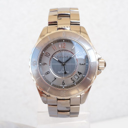 Швейцарський годинник Chanel J12 Chromatic 38mm