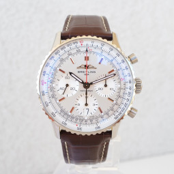 Швейцарские часы Breitling Navitimer 1 B01 Chronograph 41mm