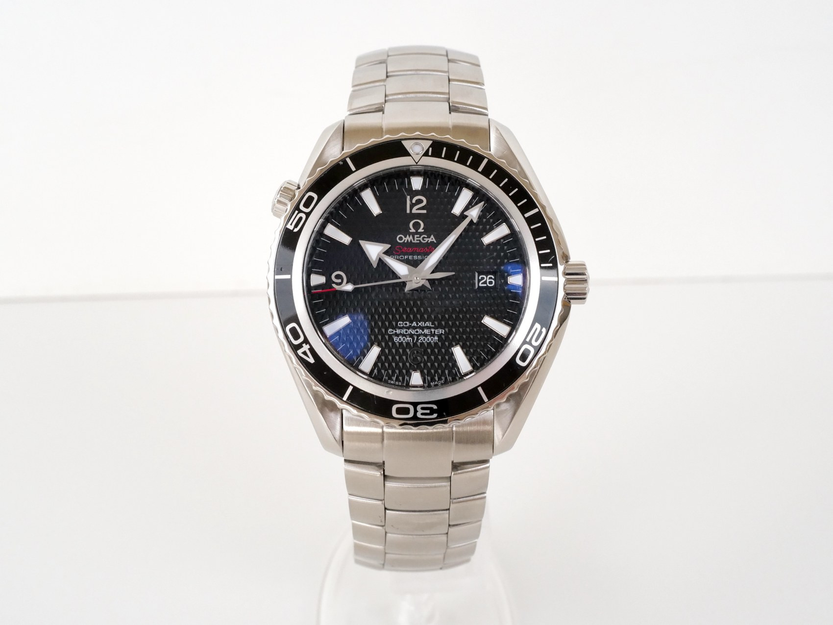 omega-seamaster-planet-ocean-